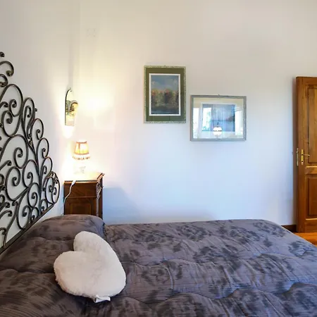 2 Bedroom Beautiful In *