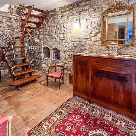 Holiday home 2 Bedroom Beautiful In Corciano